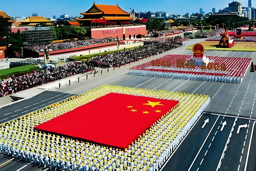 藍(lán)鵬測控組織觀看9.3閱兵直播：辦公室里的熱血沸騰